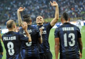 icardi esulta con la juve