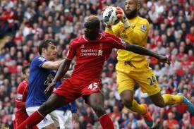 balotelli con l'everton