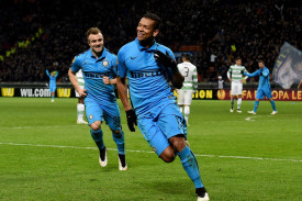 guarin esulta con il celtic 2