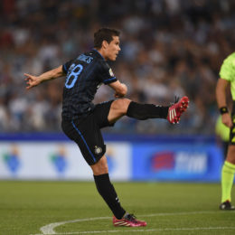 hernanes punizione