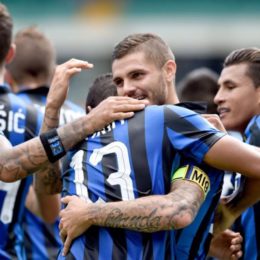 Icardi-Guarin-Inter-calcio-foto-pagina-fb-ufficiale-Mauro-Icardi-800x557